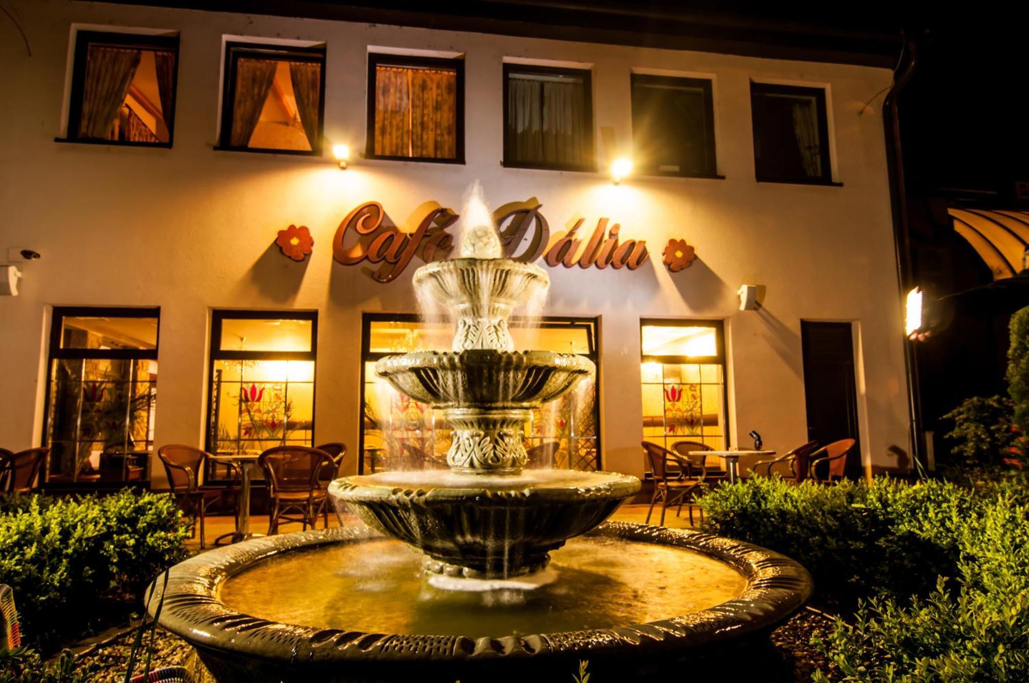 Eco Friendly Hotel Dalia Košice Exteriör bild