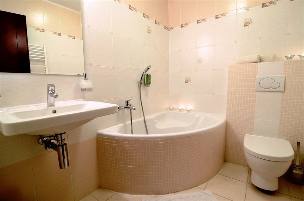 Eco Friendly Hotel Dalia Košice Exteriör bild
