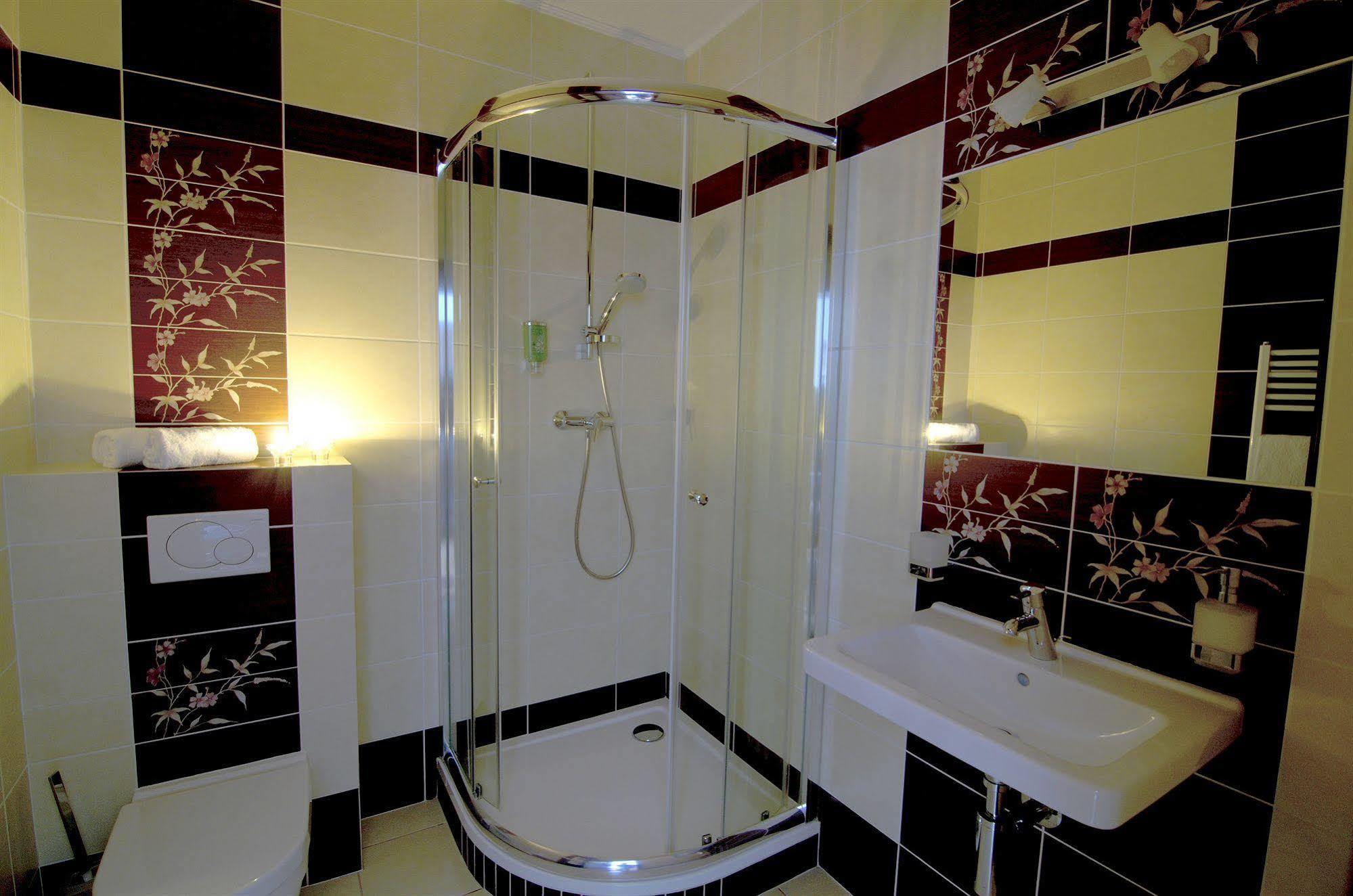 Eco Friendly Hotel Dalia Košice Exteriör bild